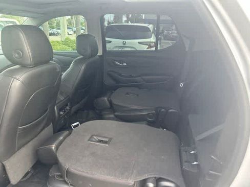 Used 2019 Chevrolet Traverse Premier w/ Redline Edition FWD image 18