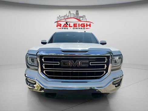 Used 2018 GMC Sierra 1500 SLE w/ SLE Value Package image 11