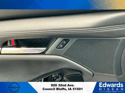 Used 2023 MAZDA MAZDA3 s FWD image 20