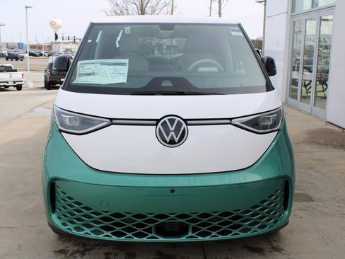 New 2025 Volkswagen ID. Buzz 1st Edition image 2