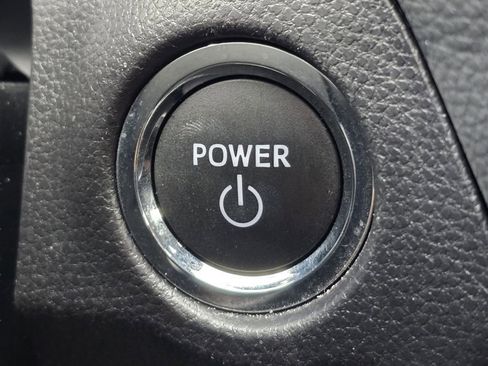 Used 2025 Toyota RAV4 XSE w/ Advanced Technology Package AWD/4WD image 14