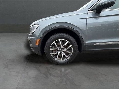 Used 2020 Volkswagen Tiguan SE image 15