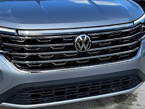 New 2026 Volkswagen Atlas SEL AWD/4WD image 11