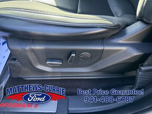 Used 2019 Ford F150 Raptor w/ Equipment Group 802A Luxury AWD/4WD image 11