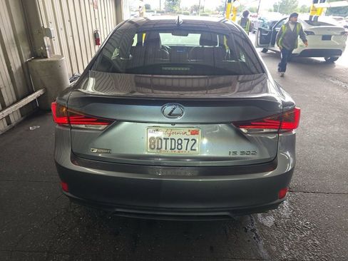 Used 2018 Lexus IS 300 F Sport image 9