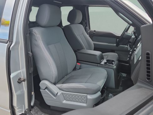 Used 2013 Ford F150 XLT w/ XLT Chrome Pkg RWD image 17
