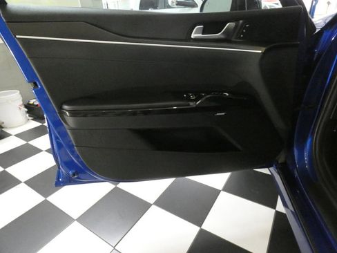 Used 2022 Kia K5 GT FWD image 21