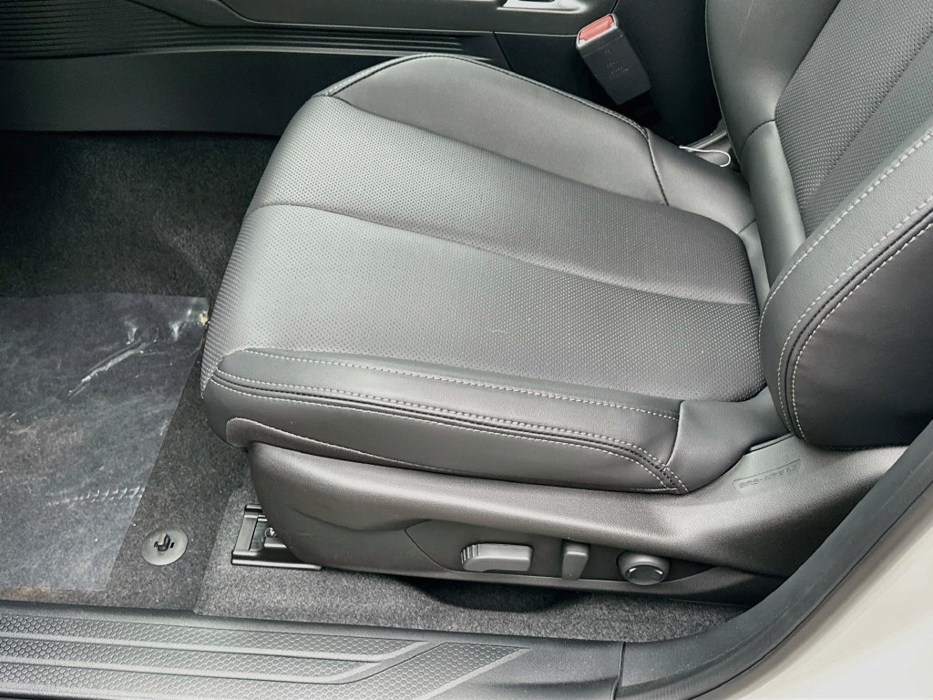 New 2026 Subaru Outback Limited AWD/4WD image 25