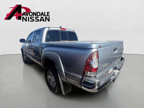 Used 2015 Toyota Tacoma PreRunner w/ SR5 Package RWD image 3