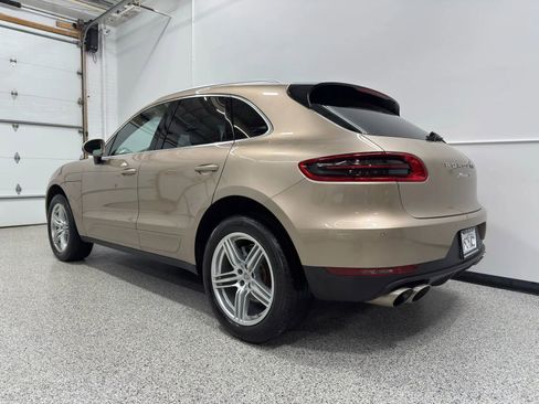 Used 2015 Porsche Macan S w/ Premium Package Plus image 3