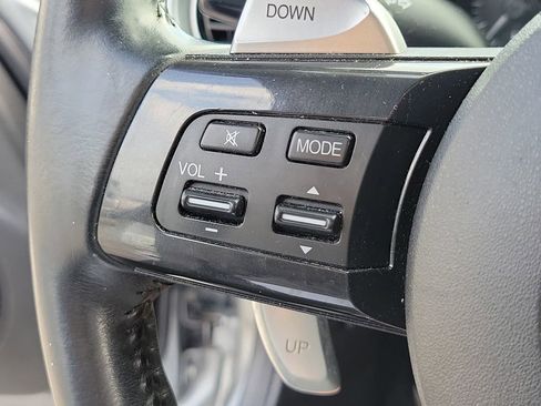 Used 2013 MAZDA MX-5 Miata Club image 23