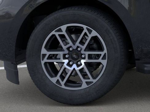 New 2026 Ford Expedition Active image 19