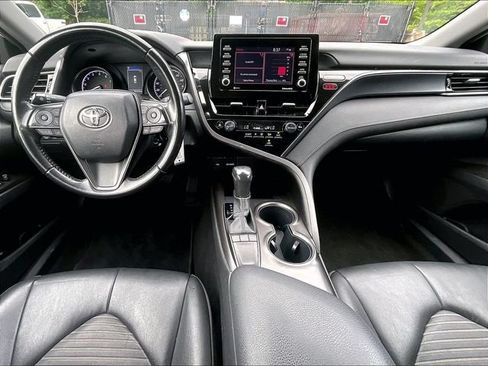 Used 2023 Toyota Camry SE FWD image 16