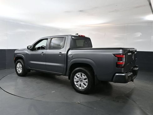 Used 2023 Nissan Frontier SV w/ Tow Package AWD/4WD image 3