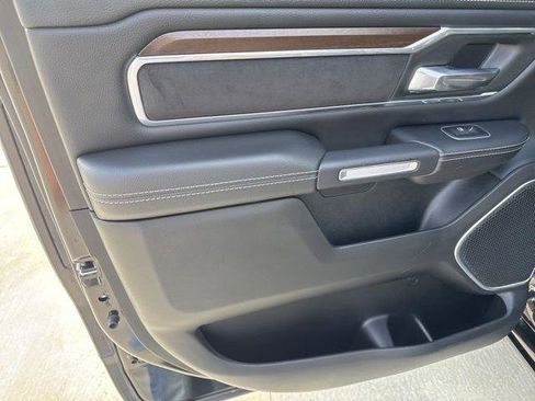 Used 2021 RAM 1500 Laramie AWD/4WD image 28