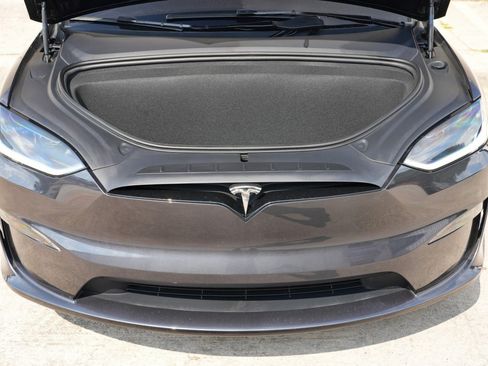 Used 2025 Tesla Model X Plaid AWD/4WD image 8