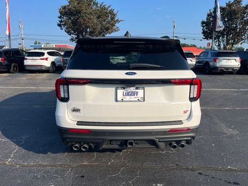 Used 2025 Ford Explorer ST AWD/4WD image 35