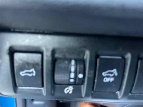 Used 2024 Subaru Outback Wilderness AWD/4WD image 19