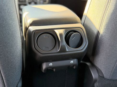 New 2026 Jeep Gladiator Sport AWD/4WD image 7