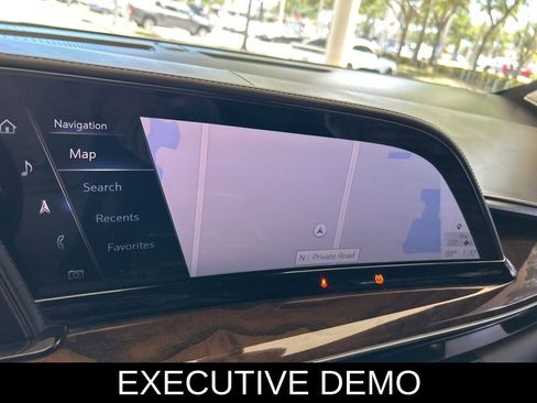 Used 2021 Cadillac Escalade Sport Platinum RWD image 12