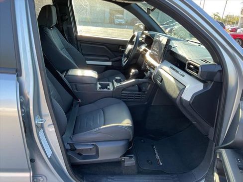 Used 2024 Toyota Tacoma TRD Off-Road AWD/4WD image 26