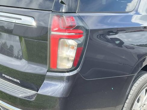 Used 2023 Chevrolet Tahoe Premier AWD/4WD image 10