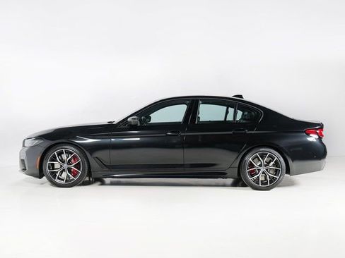 Used 2023 BMW M550i xDrive M550i xDrive w/ Executive Package image 2