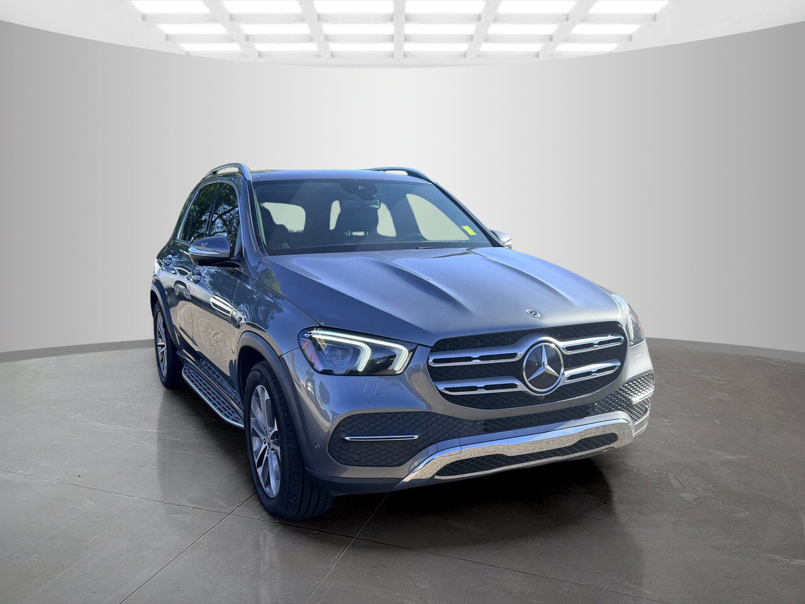 Used 2021 Mercedes-Benz GLE 450 4MATIC image 3