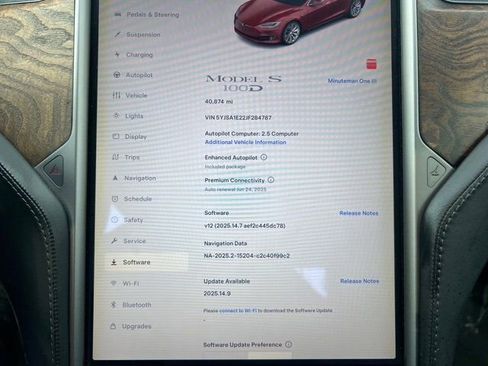 Used 2018 Tesla Model S 100D image 22