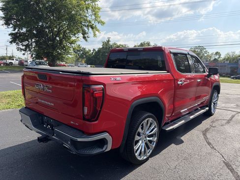 Used 2019 GMC Sierra 1500 SLT w/ SLT Premium Plus Package AWD/4WD image 5