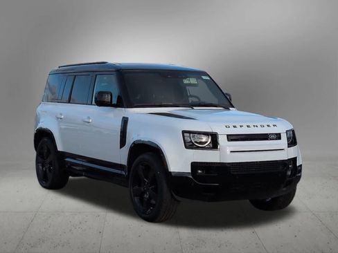 New 2026 Land Rover Defender 110 X-Dynamic SE image 9