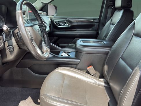 Used 2021 Chevrolet Tahoe Z71 w/ Z71 Signature Package AWD/4WD image 22