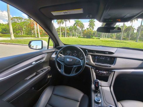 Used 2023 Cadillac XT5 Luxury FWD image 25