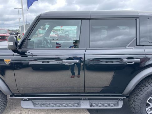 New 2025 Ford Bronco Badlands image 29