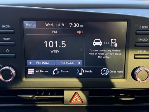 Used 2025 Hyundai Elantra Sport FWD image 20