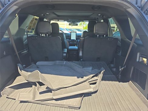 Used 2024 Ford Explorer ST w/ Equipment Group 401A image 10