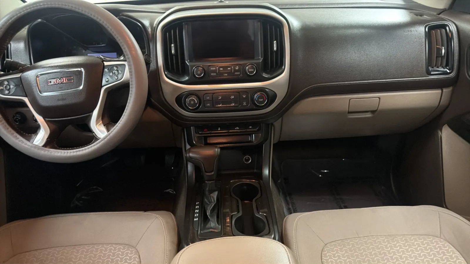 Used 2016 GMC Canyon SLE AWD/4WD image 15