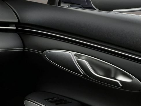 New 2026 Genesis GV70 2.5T Select AWD/4WD image 21