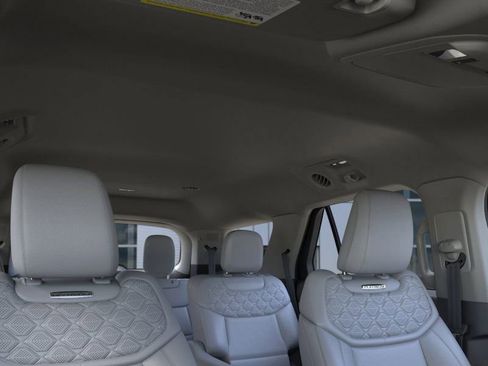 New 2026 Ford Explorer Platinum w/ LUX Leather Package AWD/4WD image 22