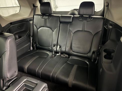 Used 2023 Honda Pilot EX-L image 9
