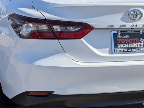 Used 2024 Toyota Camry LE image 9