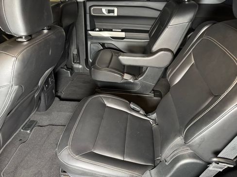 Used 2023 Ford Explorer XLT w/ Equipment Group 202A AWD/4WD image 21