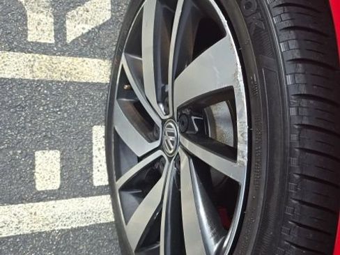 Used 2019 Volkswagen Jetta GLI image 22