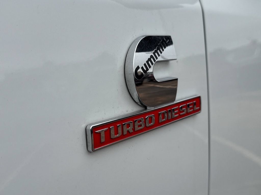Used 2024 RAM 3500 Tradesman w/ Chrome Appearance Group AWD/4WD image 39
