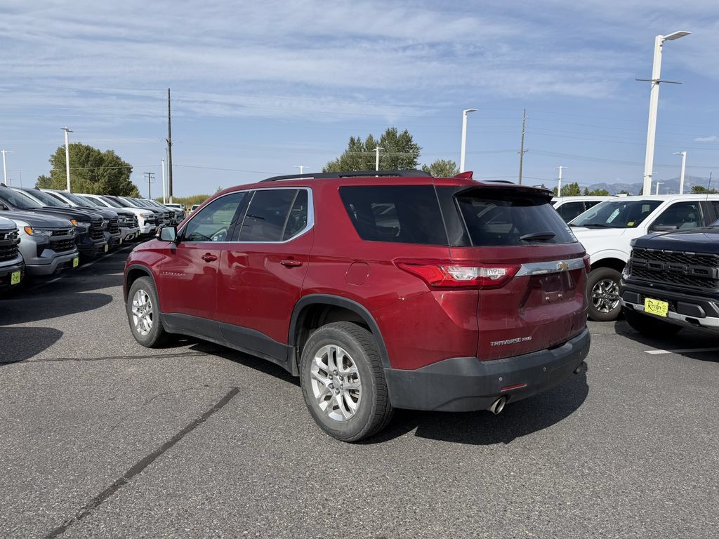 Used 2020 Chevrolet Traverse LT AWD/4WD image 3