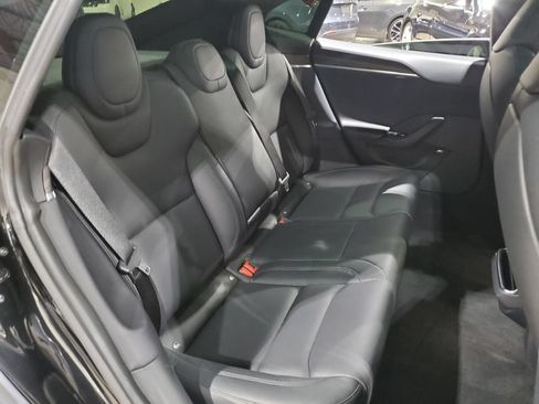 Used 2022 Tesla Model S AWD/4WD image 21
