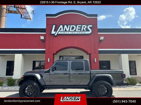Used 2021 Jeep Gladiator Rubicon w/ Trailer Tow Package AWD/4WD image 1