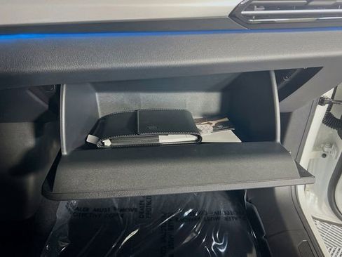 Used 2025 Volkswagen ID.4 Pro S image 30