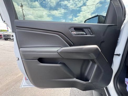 Used 2025 GMC Canyon Elevation w/ Convenience Package AWD/4WD image 19