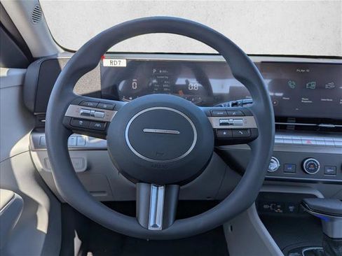 New 2026 Hyundai Kona SE FWD image 12